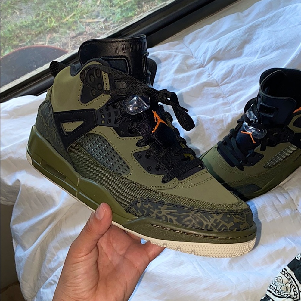 COPY - Jordan Spizike Olive Canvas Cone Black